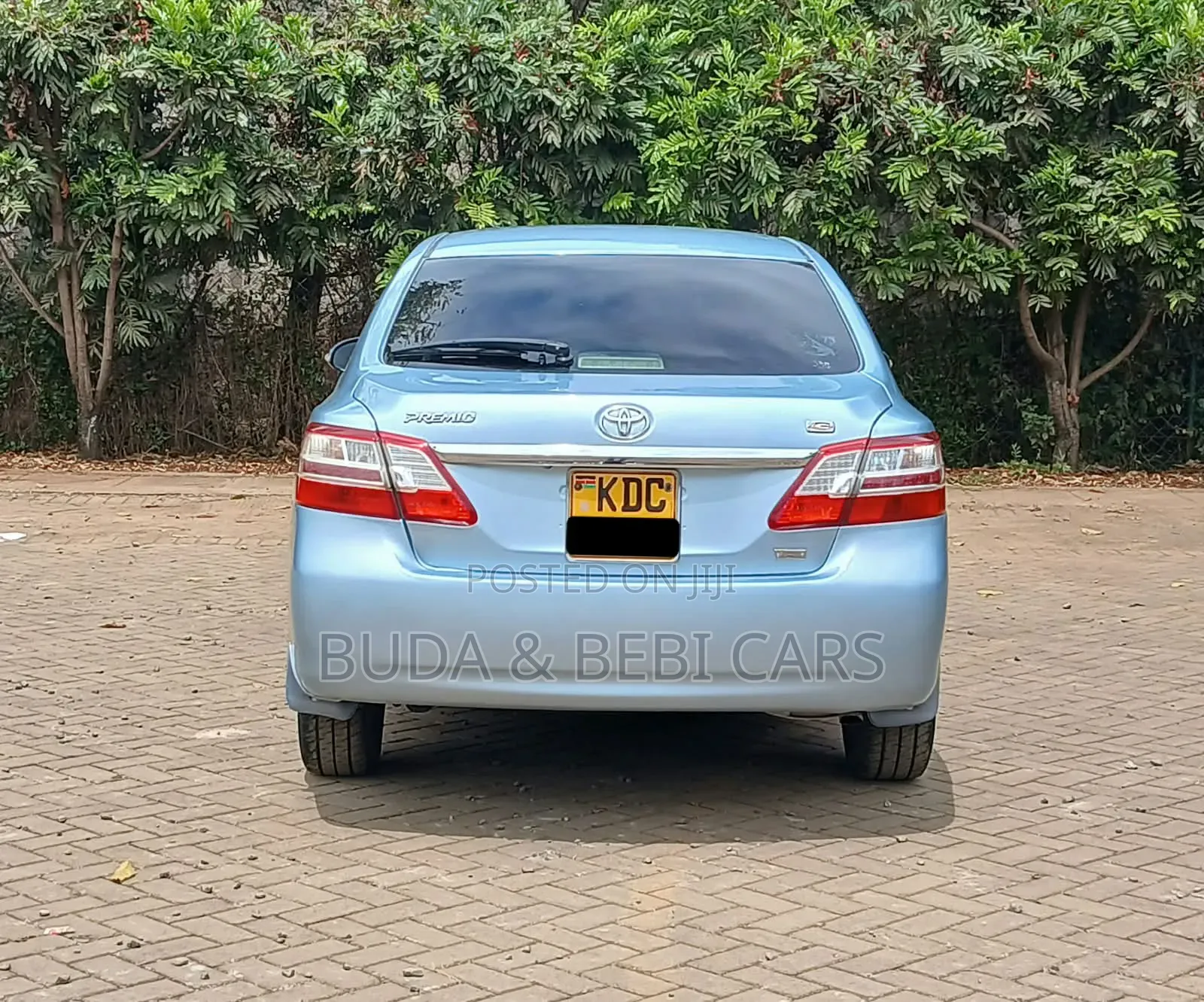 Toyota Premio 2014 Silver