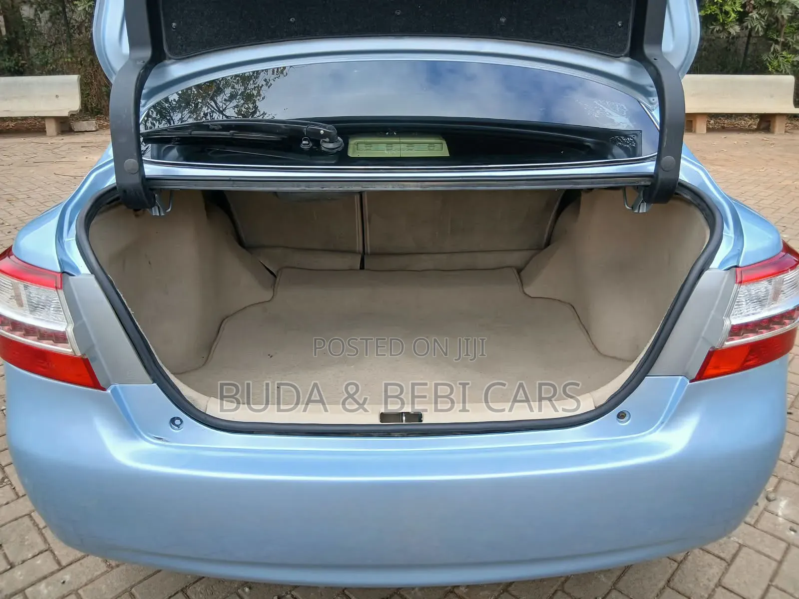 Toyota Premio 2014 Silver