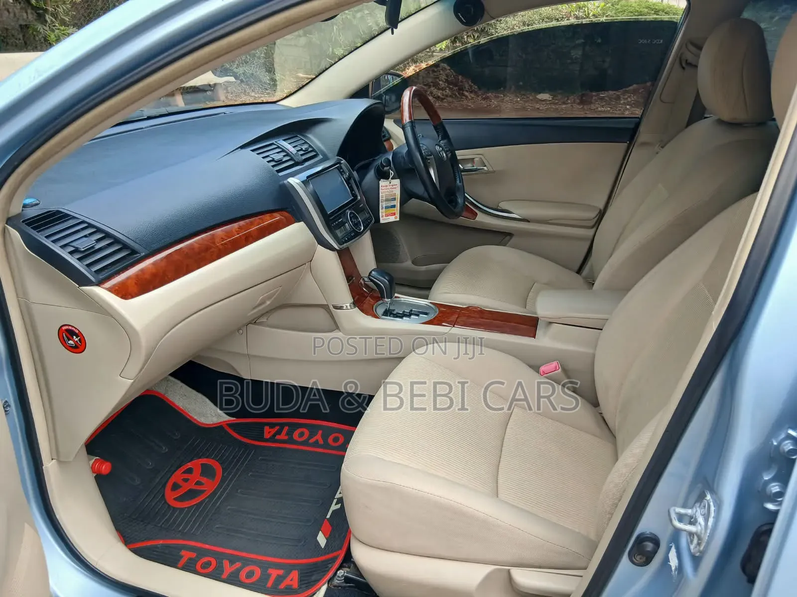 Toyota Premio 2014 Silver
