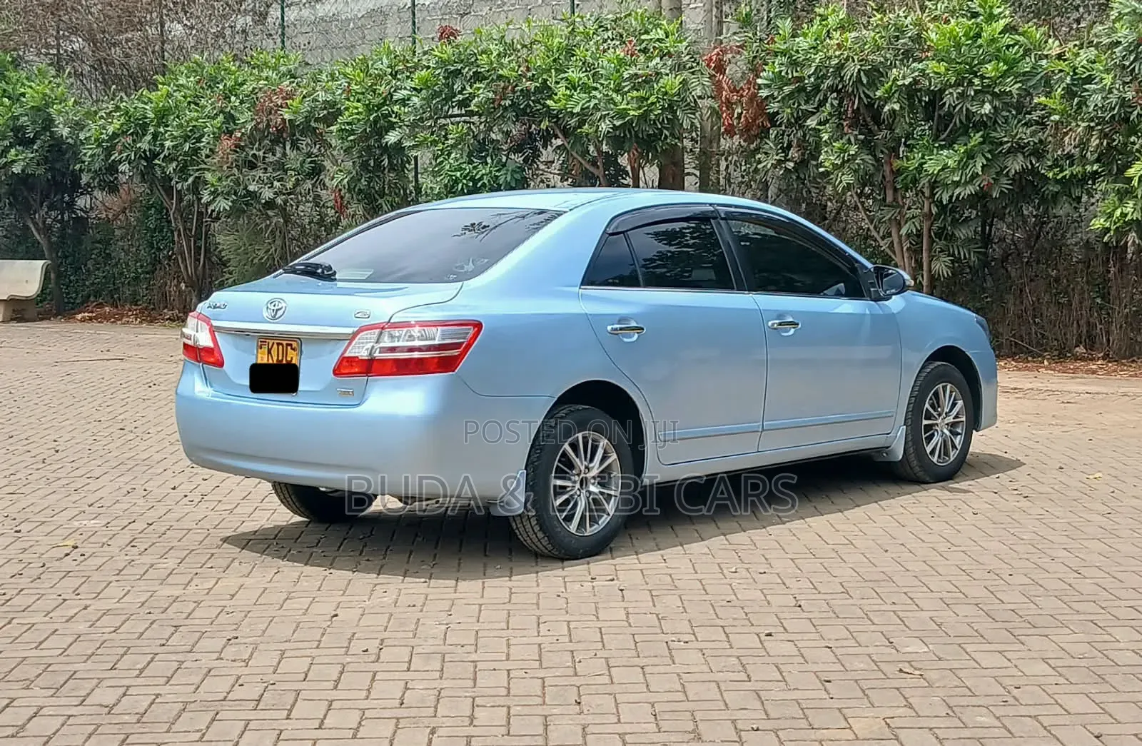 Toyota Premio 2014 Silver