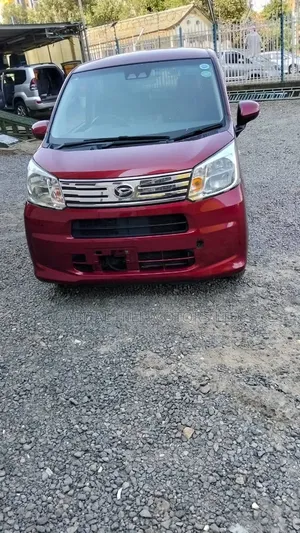 Daihatsu Move 2020 Maroon