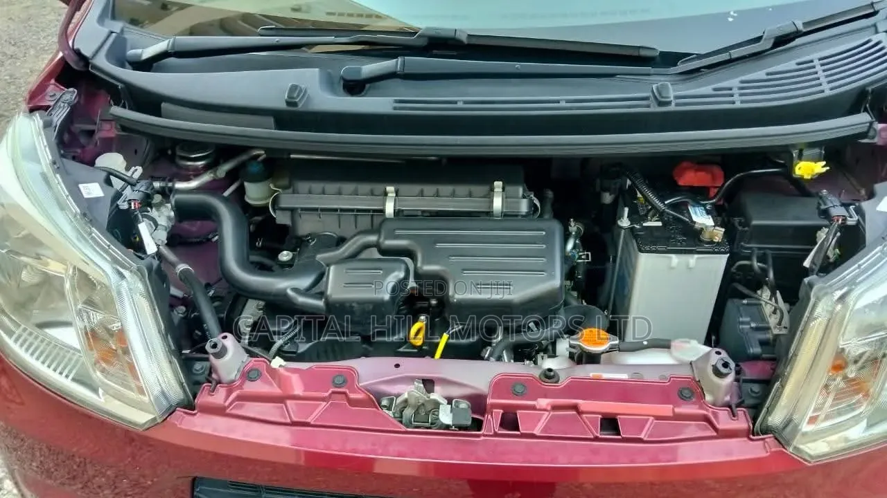 Daihatsu Move 2020 Maroon