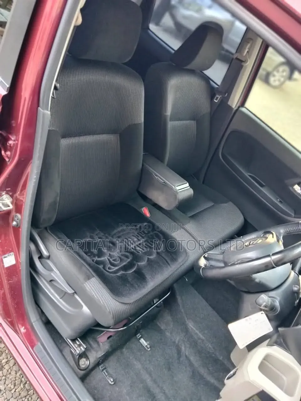 Daihatsu Move 2020 Maroon