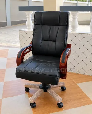 Executive High-Back Office Chair – Black Leather With Wooden Arms
