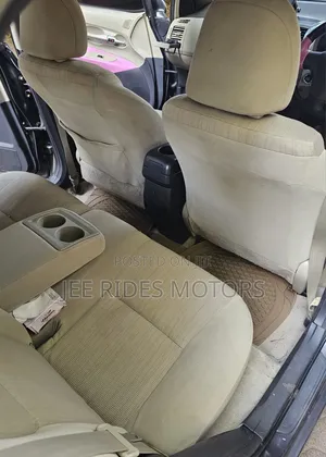 Toyota Auris 2008 Gray