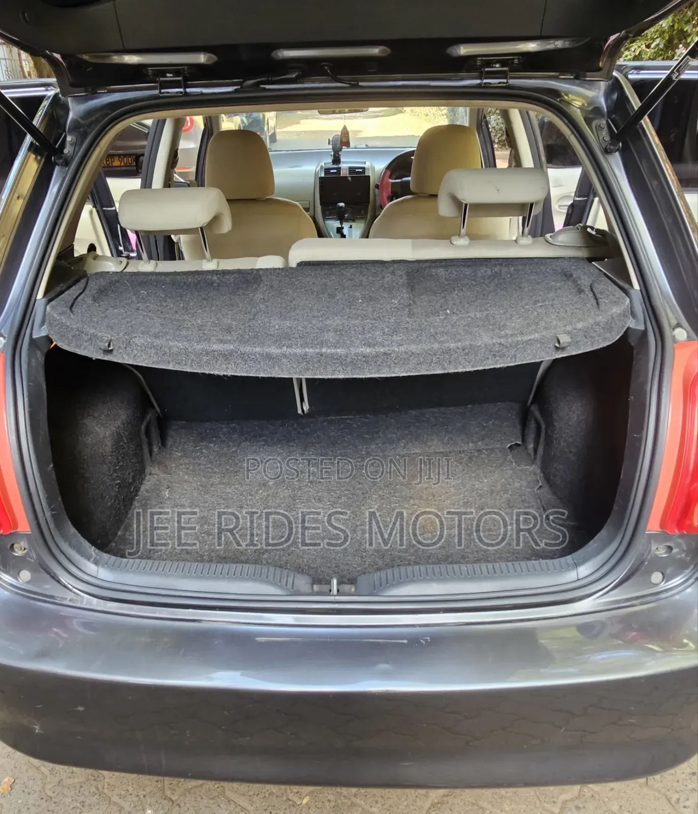 Toyota Auris 2008 Gray