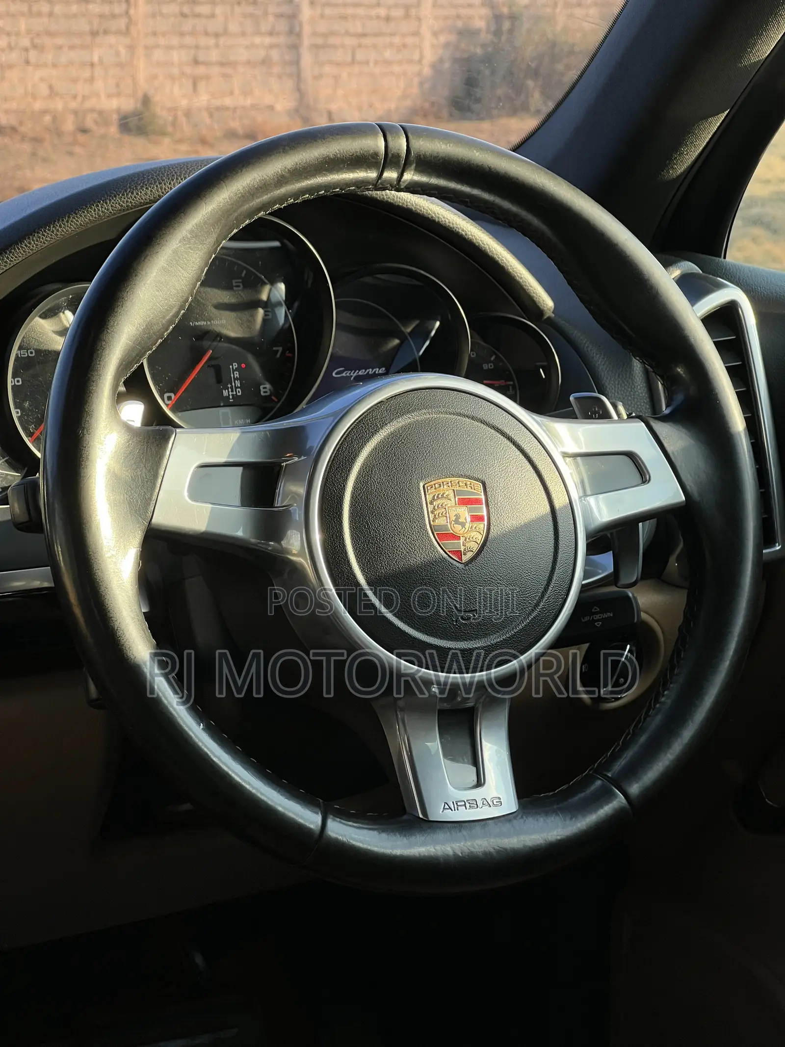 Porsche Cayenne 4dr SUV AWD (3.6L 6cyl 6M) 2014 Gray