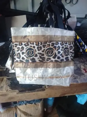 Africa Women Shopping Bag