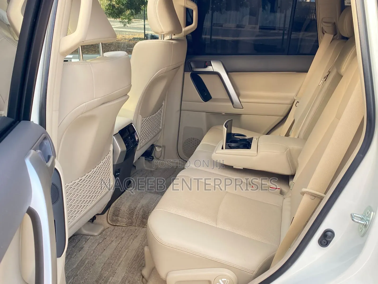Toyota Land Cruiser Prado 2.8 2022 White