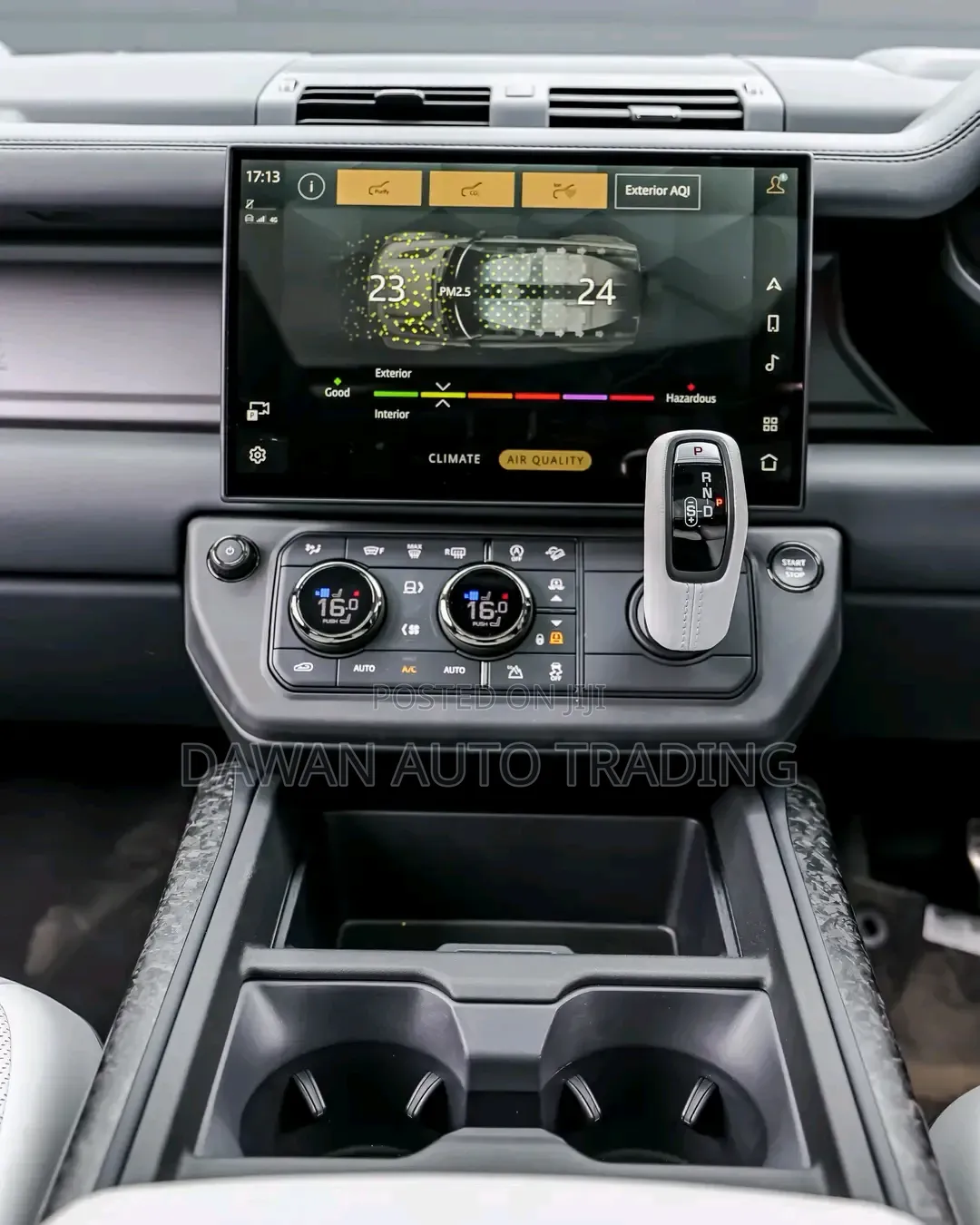 Land Rover Defender 2026 Black