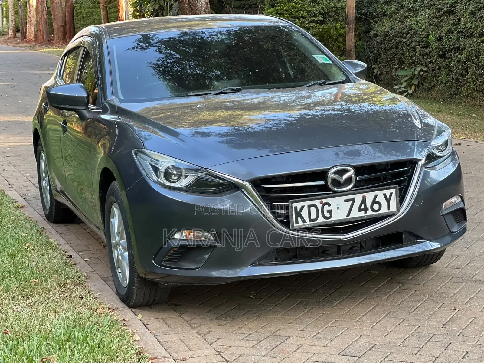 Mazda Axela SV Premium 2014
