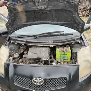 Toyota Vitz 1.0 FWD 5dr 2007 Black