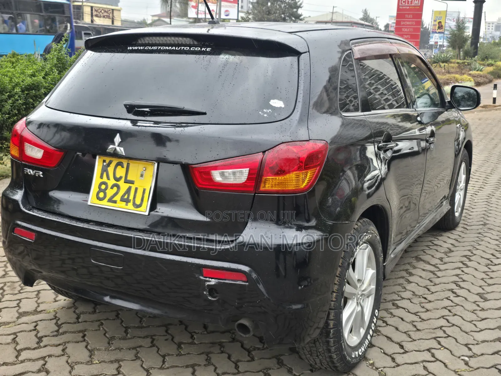 Mitsubishi RVR 2010 Black