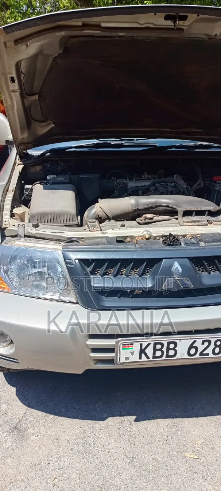 Mitsubishi Pajero 2007 Silver