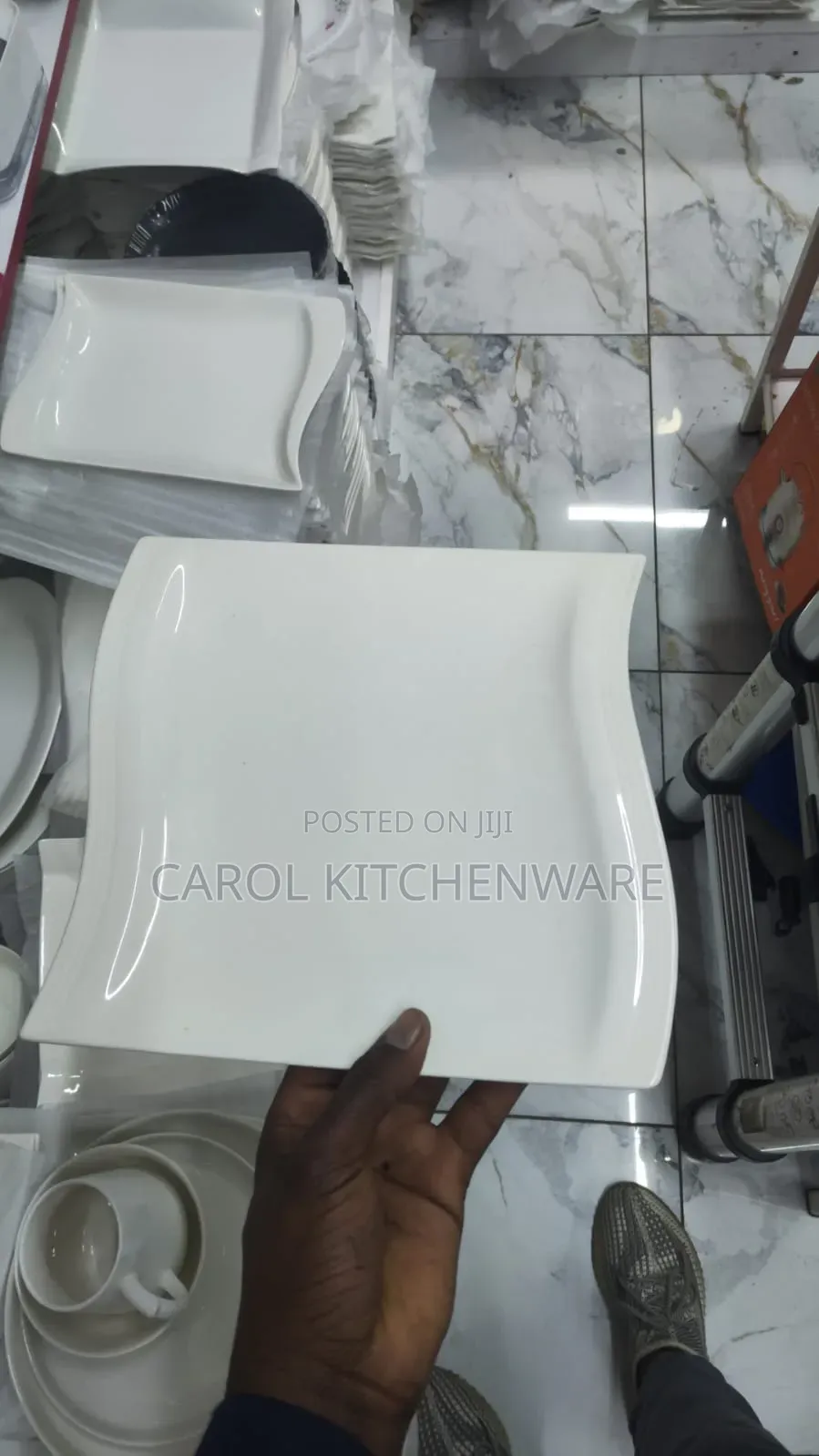 6 PC Porcelain Dinner Plate / 6 PC Wavy Square Dinner Plate