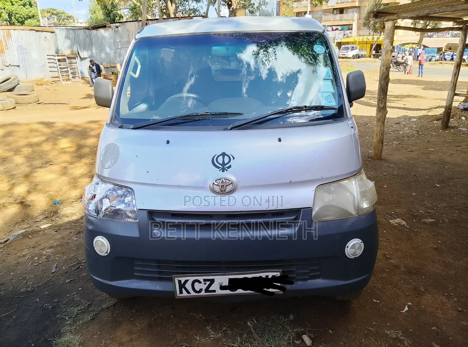 Toyota TownAce 2012 Silver