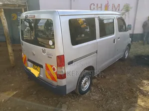 Toyota TownAce 2012 Silver