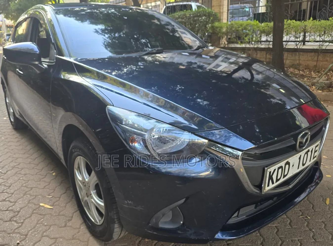 Mazda Demio 2016 Blue