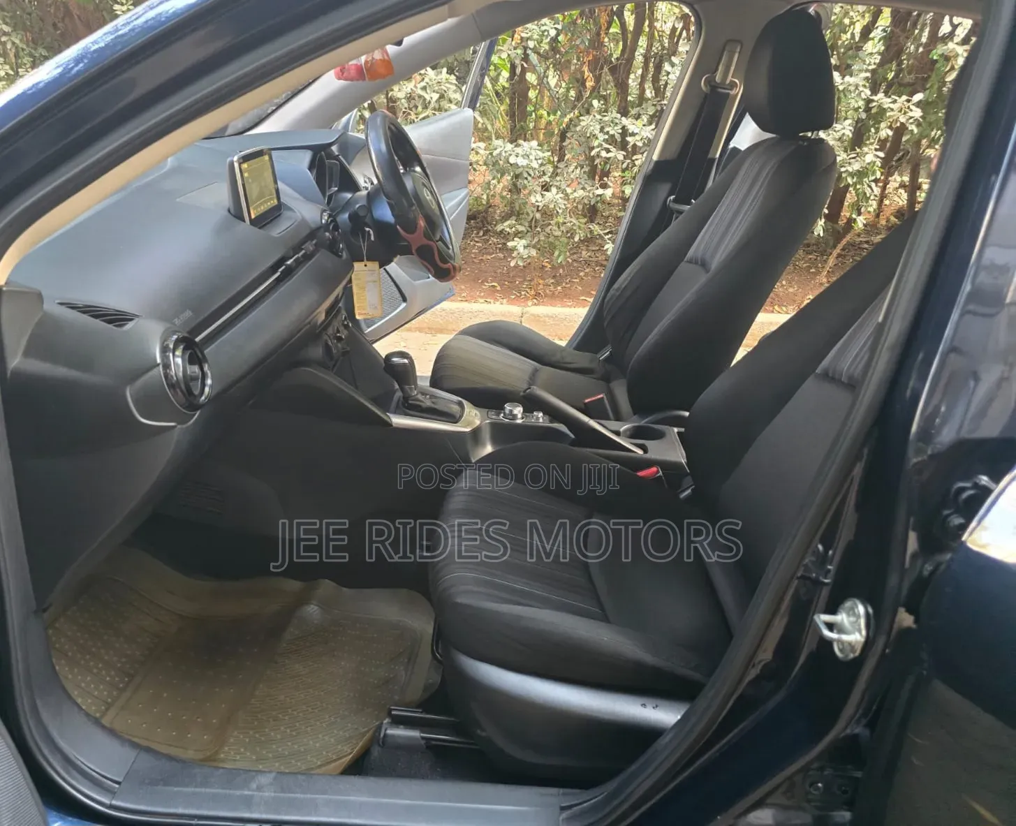 Mazda Demio 2016 Blue