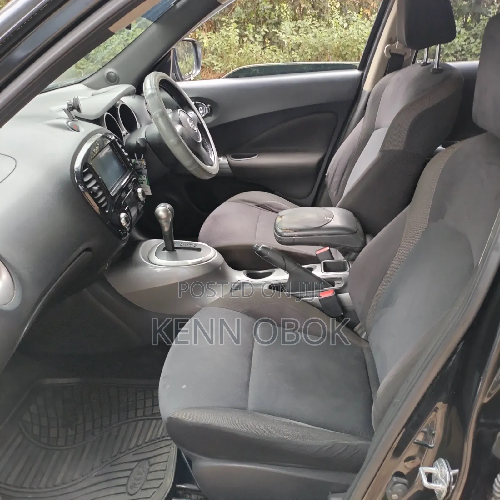 Nissan Juke S 4dr Hatchback (1.6L 4cyl Turbo CVT) 2014 Black