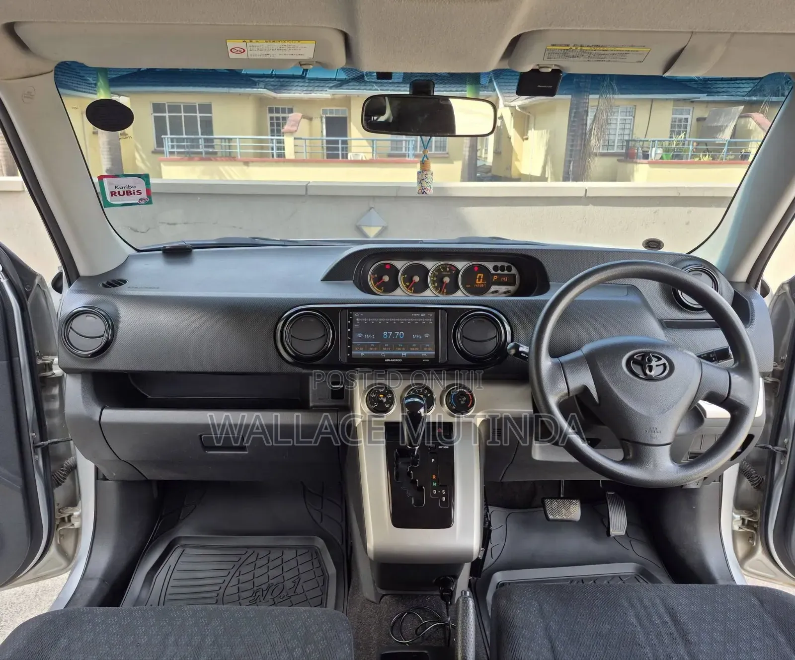 Toyota Corolla Rumion Hatchback 1.5 FWD 2008 Silver