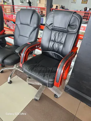 Executive Office Leather Chair.