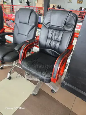 Executive Office Leather Chair.