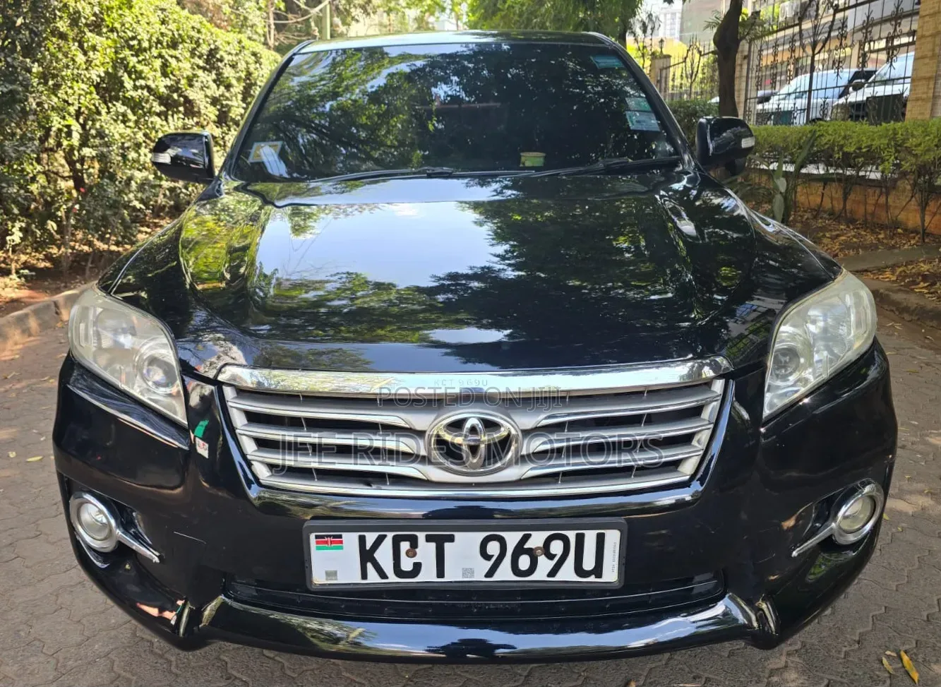 Toyota Vanguard 2012 Burgundy