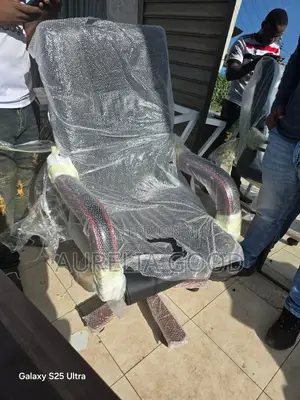 Executive Office Leather Chair.