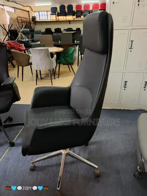 Executive Office Leather Chair.