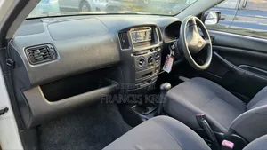 Toyota Probox 2011 Pearl