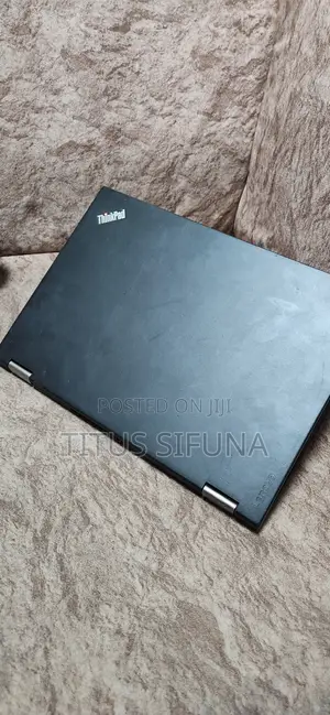 Laptop Lenovo ThinkPad Yoga 370 8GB Intel Core i5 SSD 256GB