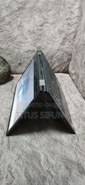Laptop Lenovo ThinkPad Yoga 370 8GB Intel Core i5 SSD 256GB