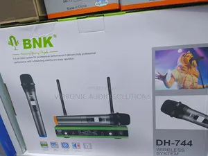 BNK DH-744 Wireless Microphone System
