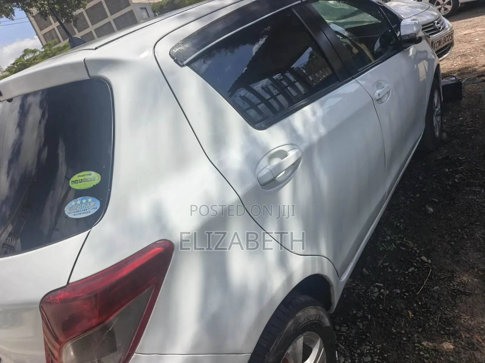 Toyota Vitz 2013 White