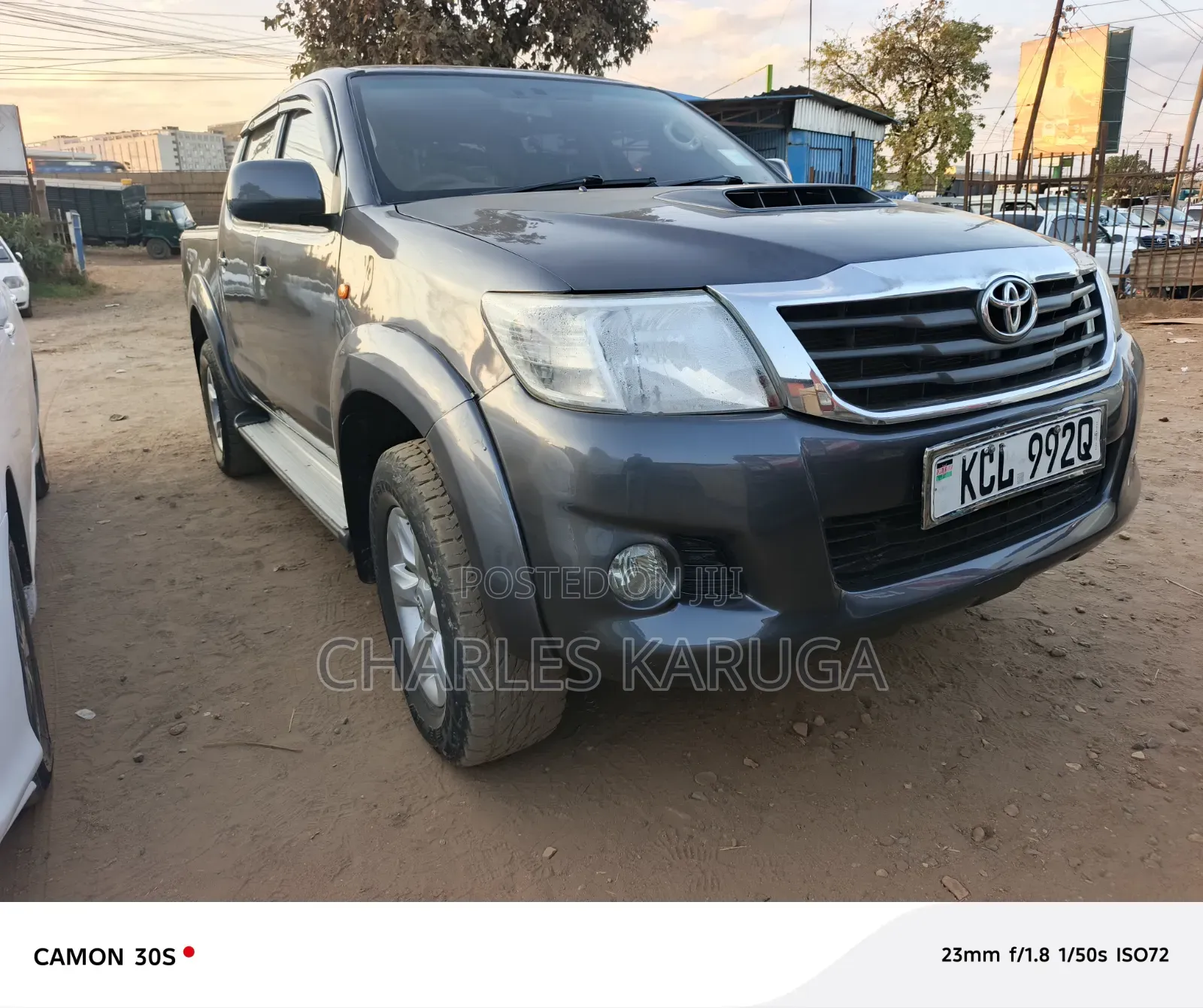 Toyota Hilux 2012 Gray