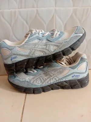 Asics Retro Runner