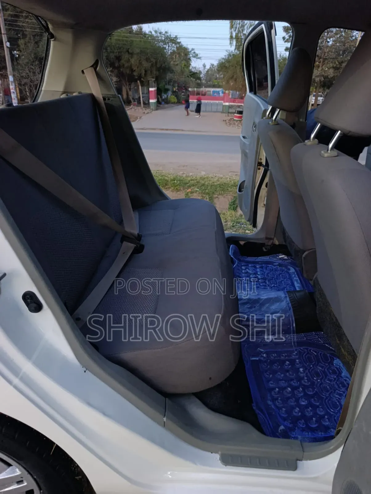 Daihatsu Mira 2017 White