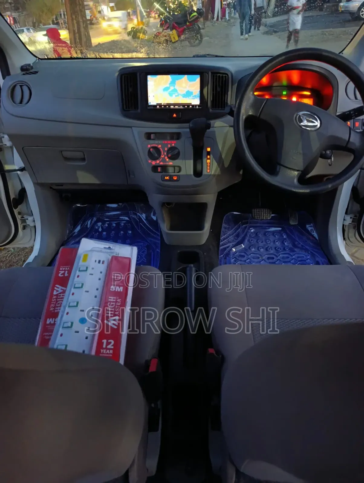 Daihatsu Mira 2017 White