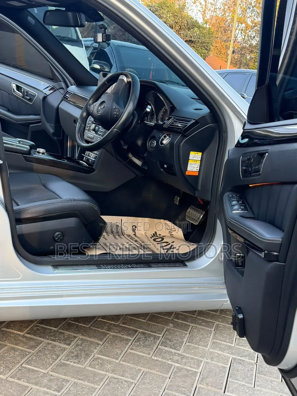 Mercedes-Benz E250 2011 Silver