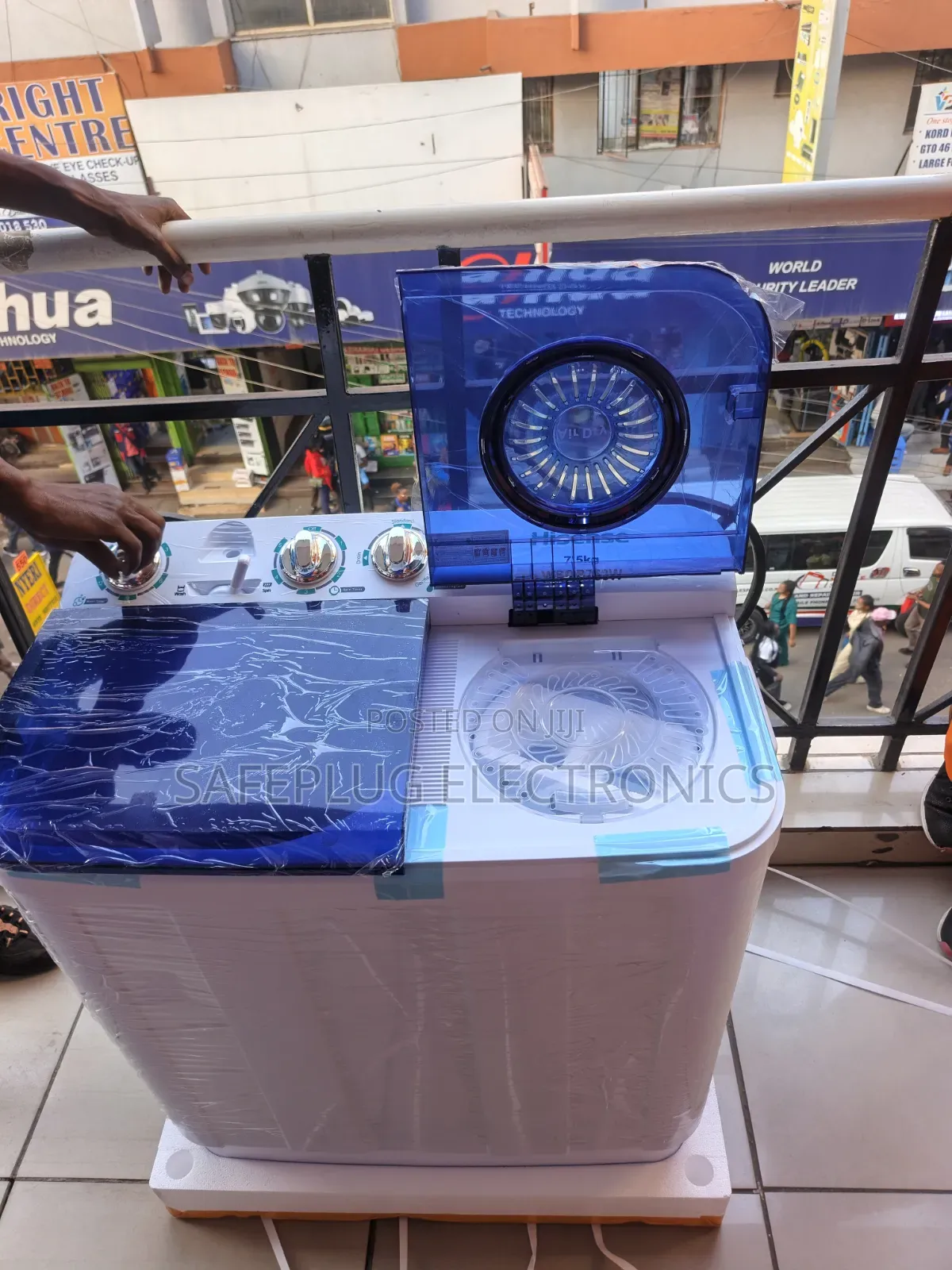 Hisense 7.5KG Automatic Washer – Modern Laundry Solution