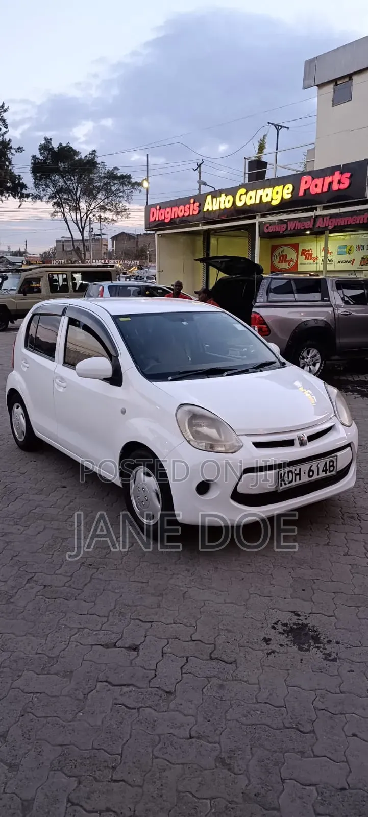 Toyota Passo 2014 White