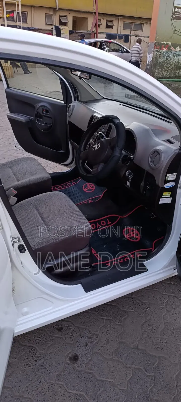 Toyota Passo 2014 White