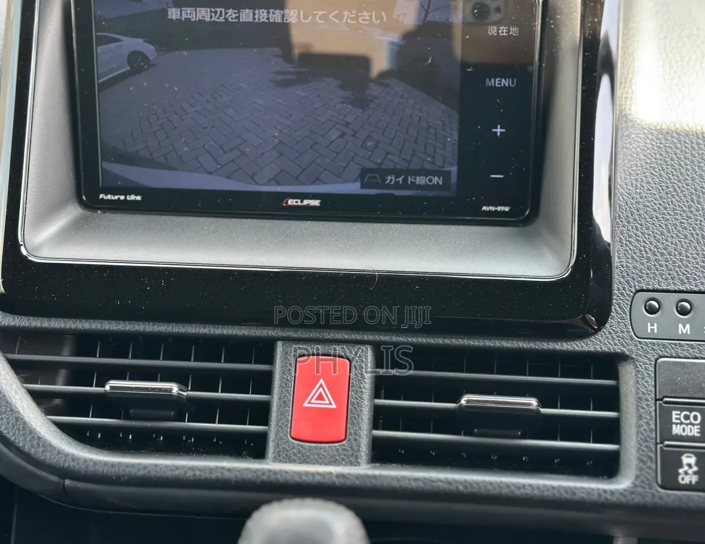 Toyota Esquire 2.0 FWD (8 seater) 2019 White