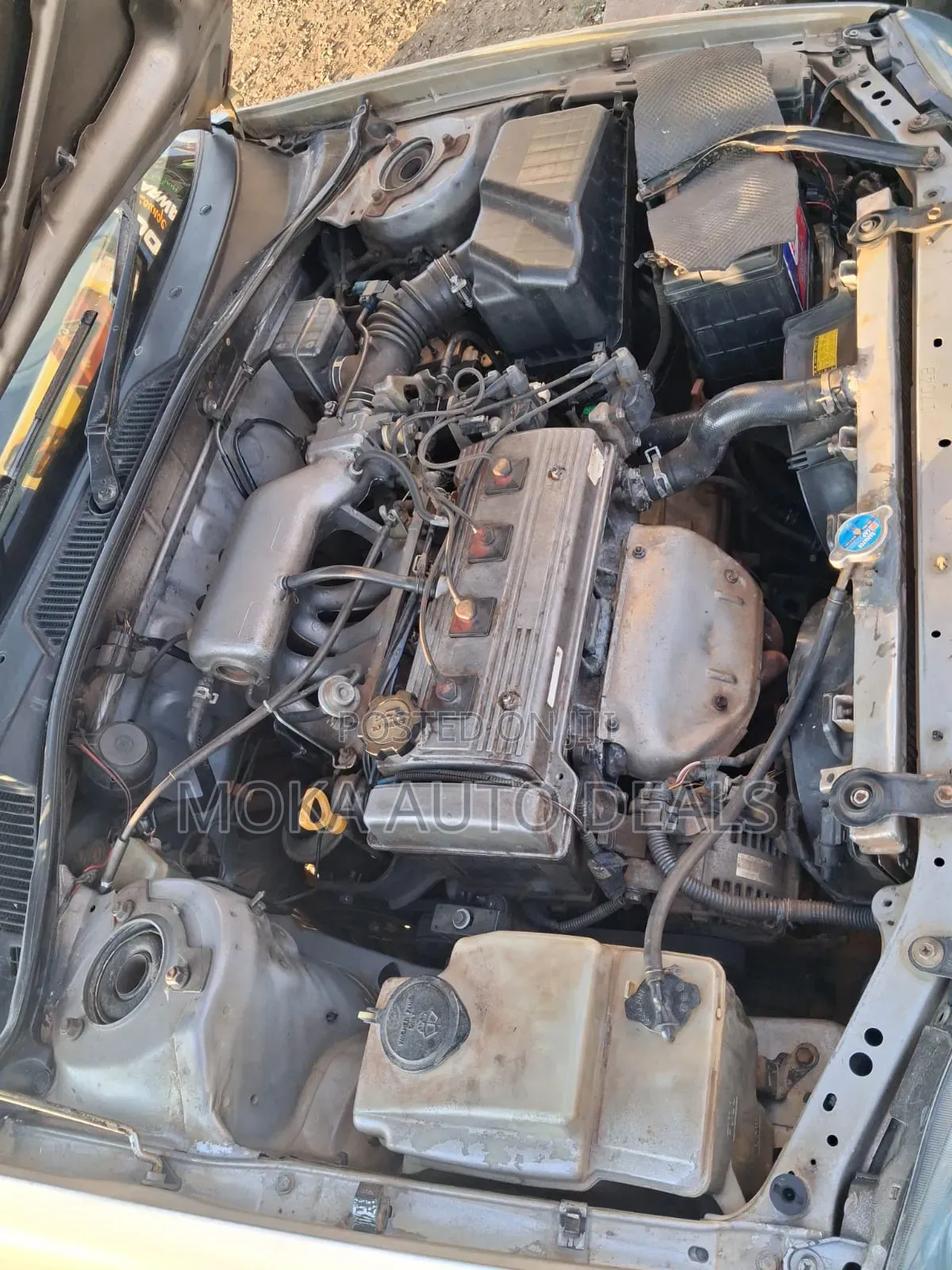 Toyota Caldina 2000 Silver