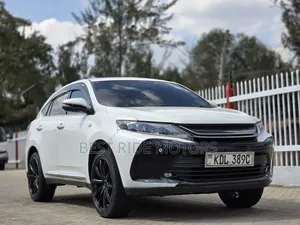 Toyota Harrier 2.0 2016 Pearl