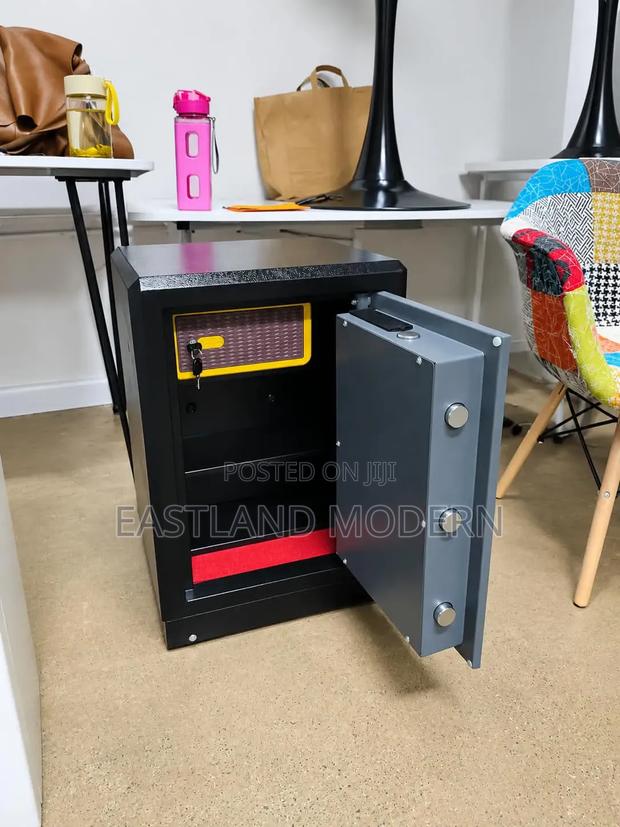 Electronic Security Safe Box With Key Lock & Digital Keypad. - thumbnail 5