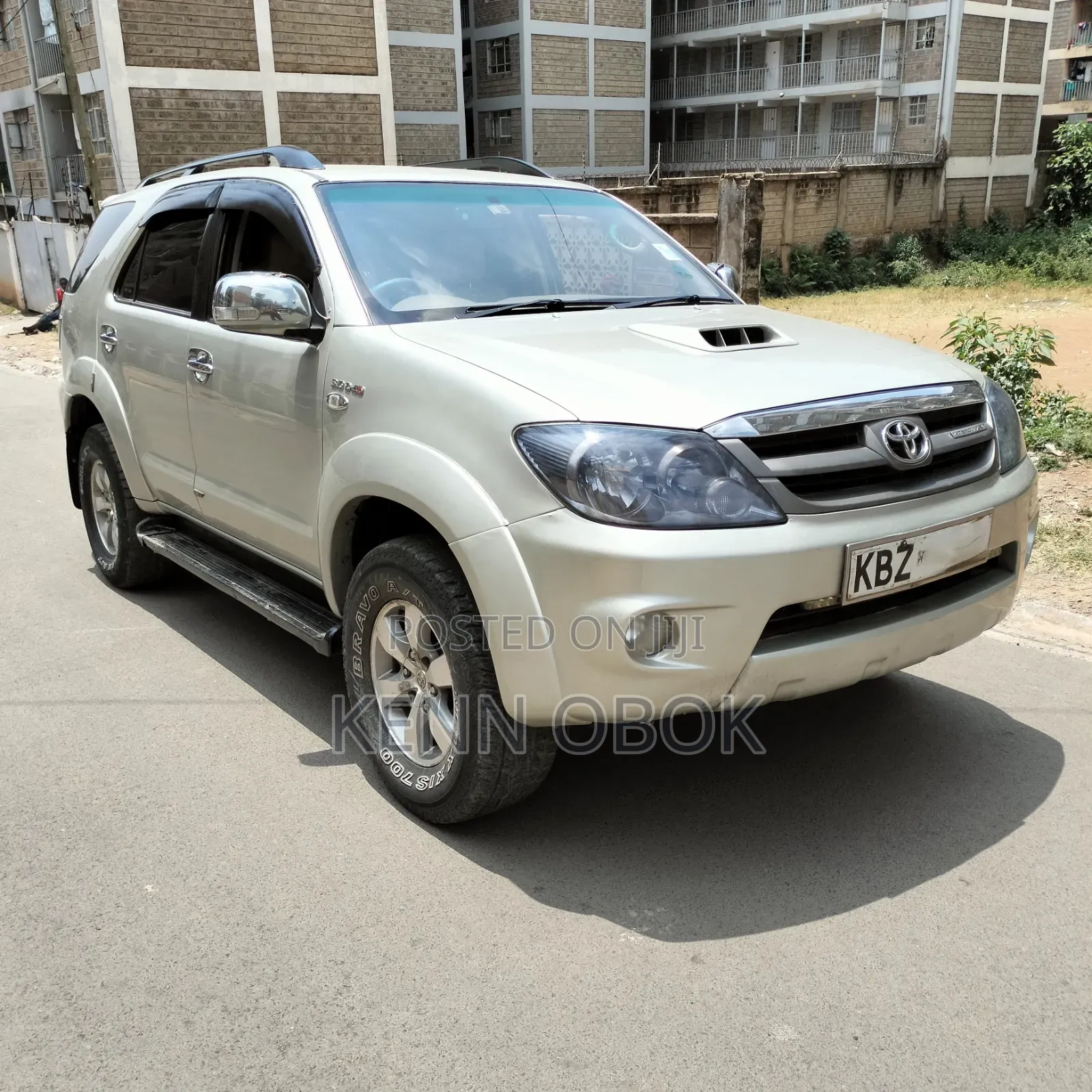 Toyota Fortuner 2007 Silver