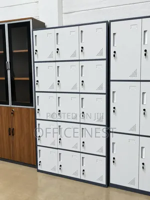 15 Door Metal Storage Locker With Individual Locks