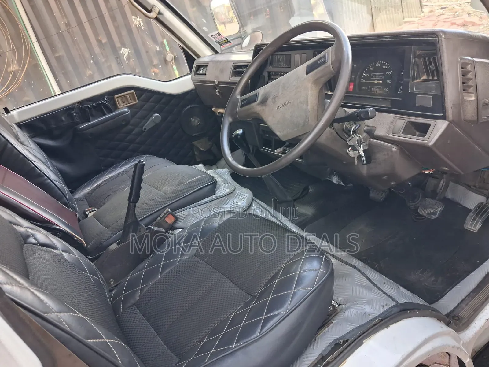 Nissan Caravan (Urvan) 1997 White